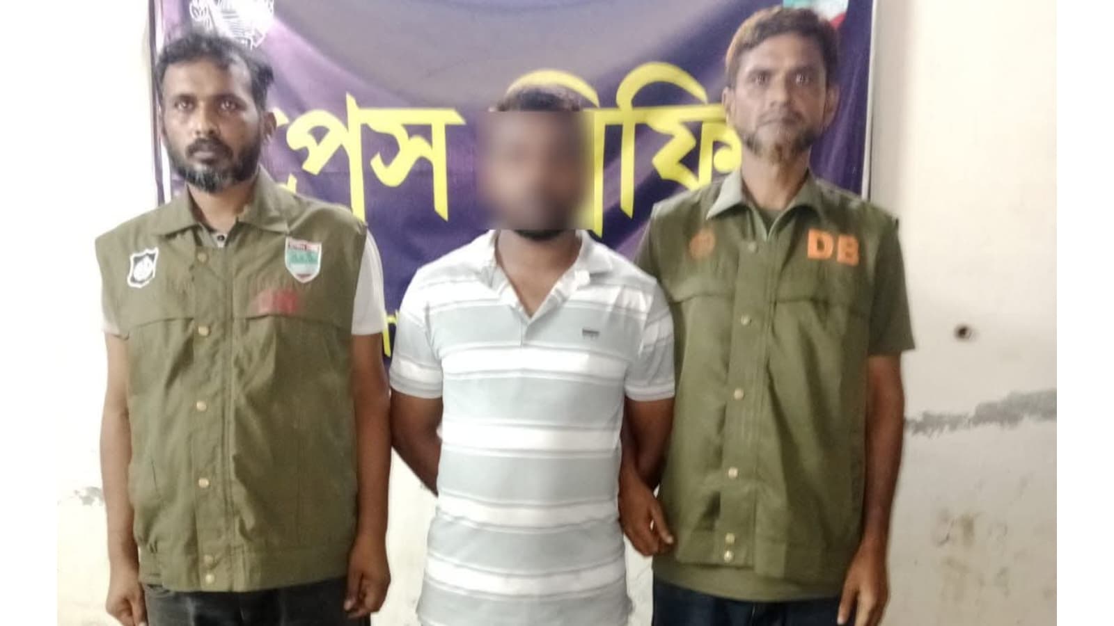 বেনাপোলে ডিবির অভিযানে ২৫ পিস ইয়াবা ট্যাবলেটসহ আটক ১