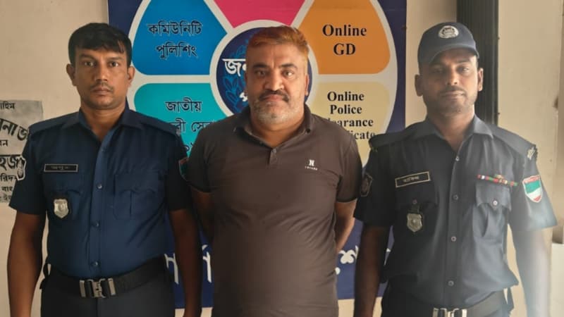 শার্শায় পুলিশের অভিযানে আওয়ামী লীগ নেতা আবু তালেব মেম্বার গ্রেপ্তার