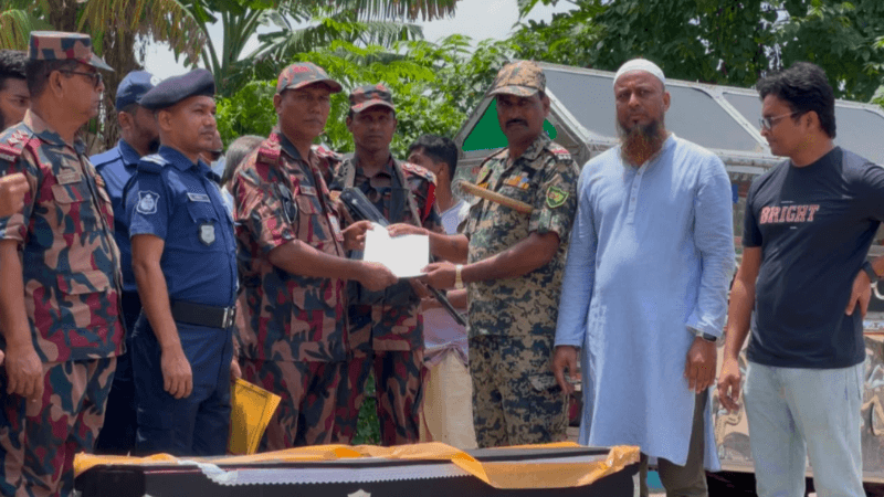 কলকাতা হোটেলে আগুন: ভোমরা দিয়ে সাজুর মরদেহ দেশে, রেবতীর শেষকৃত্য কলকাতায়