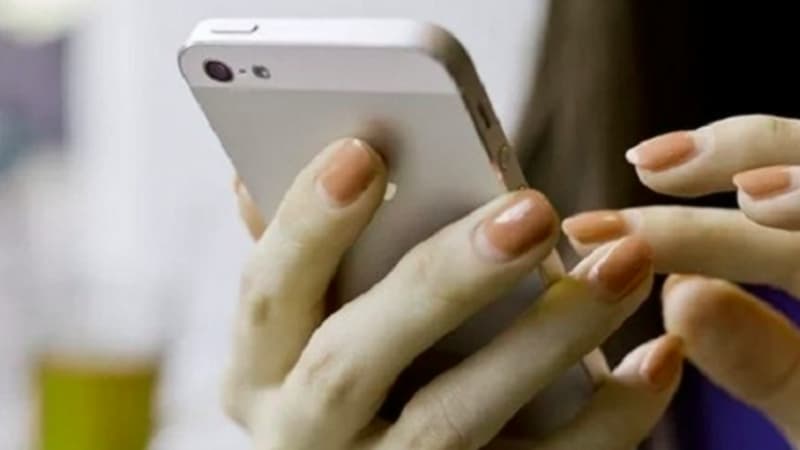 দেশের তরুণ-তরুণীদের মধ্যে ইন্টারনেট ব্যবহারের প্রবণতা দিন দিন বাড়ছে