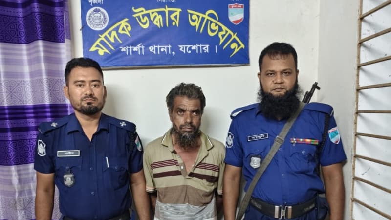 শার্শায় ৩০ পিস ইয়াবাসহ মাদক কারবারি গ্রেপ্তার