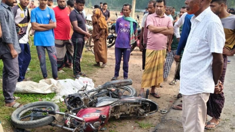 শার্শার নাভারণ-সাতক্ষীরা মহাসড়কে ট্রাকের সঙ্গে মুখোমুখি সংঘর্ষে ২ মোটরসাইকেল আরোহী নিহত