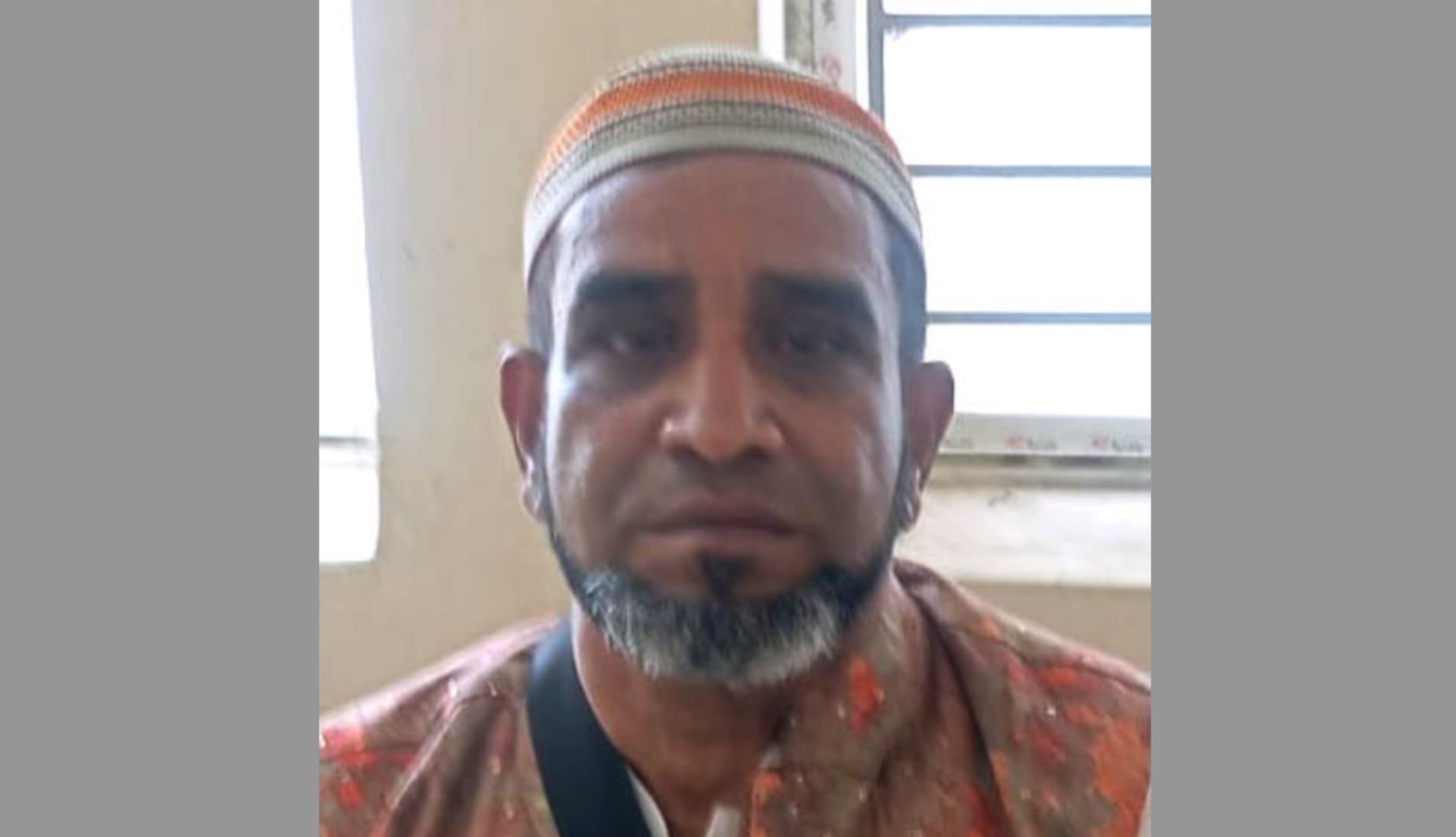 স্টপলিস্টে নাম থাকায় বেনাপোল ইমিগ্রেশনে পাসপোর্ট যাত্রী আটক, রিকলে থানা থেকে মুক্তি