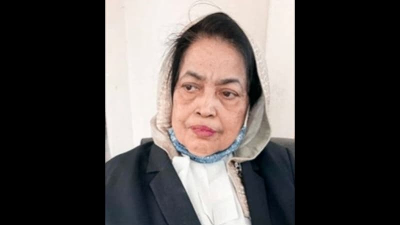 সাতক্ষীরায় বজ্রপাতে এক নারী আইনজীবী মৃত্যু
