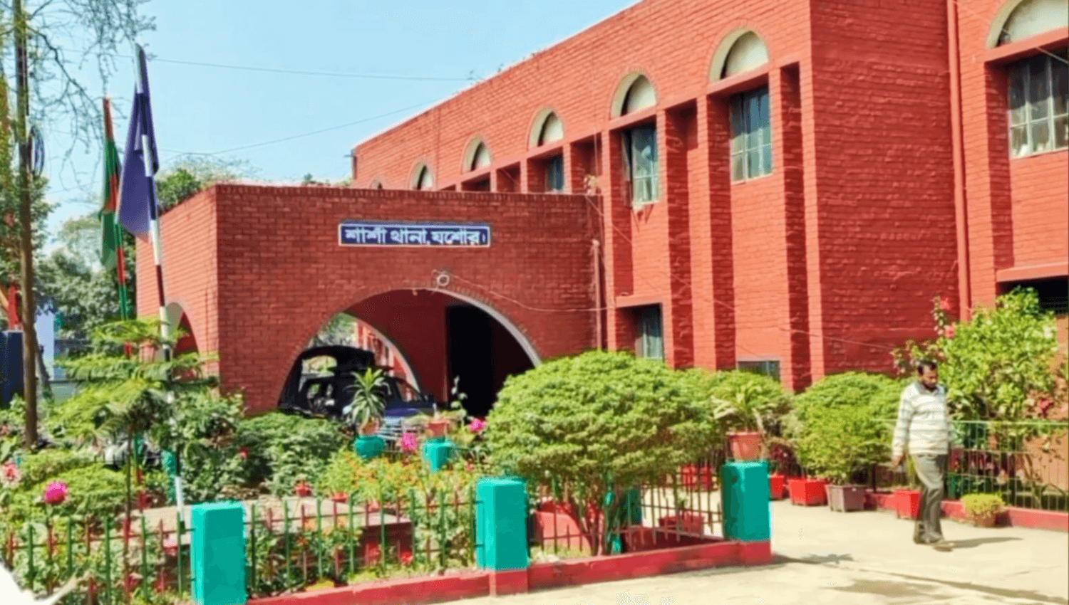 শার্শায় ৬ বছরের শিশুকে ধর্ষণ চেষ্টায় অভিযুক্ত কিশোর আটক