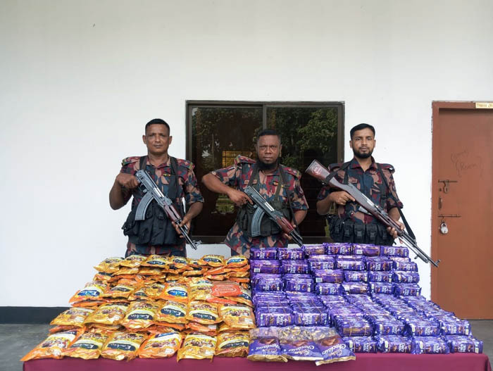 মাদক ও চোরাচালানী মালামাল জব্দ